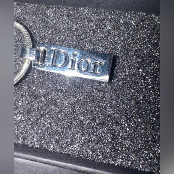 Christian Dior silver plated logo plate necklace w/box - Picture 7 of 7